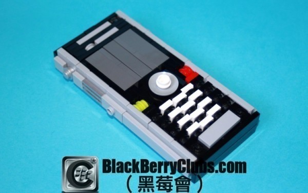 LEGO BlackBerry Pearl_bbc_03