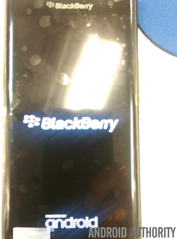 blackberry-venice-leaked_bbc_02